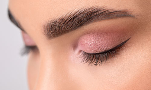 online-waxing-kurs-eyebrow